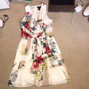 White House Black Market Size 2 dress